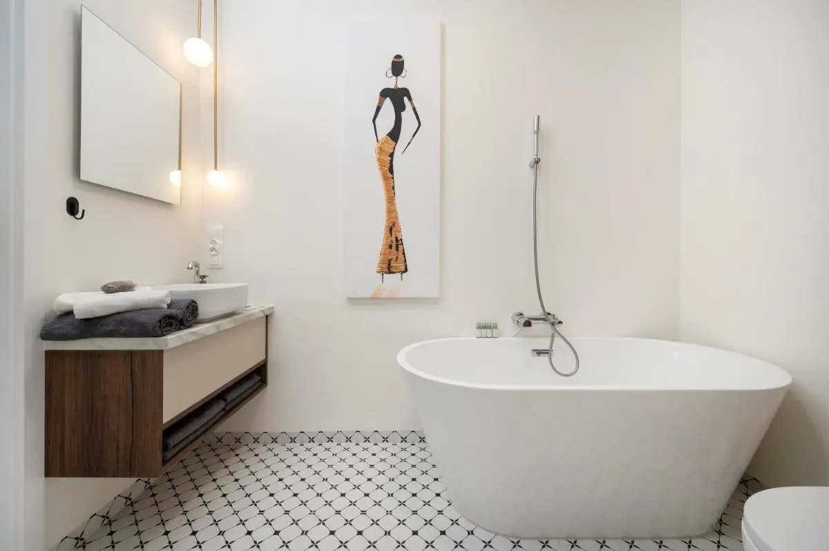 Image 2 of Łódź Downtown Apartment – 42m2, Workspace – by Rentujemy