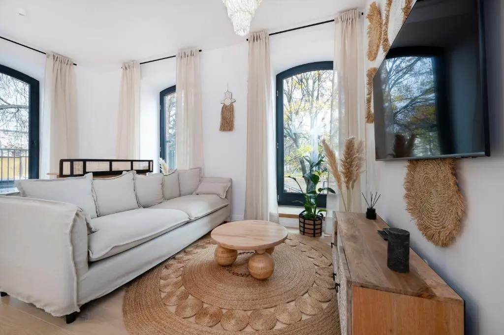 Image of Łódź Downtown – Parking & Balcony – by Rentujemy