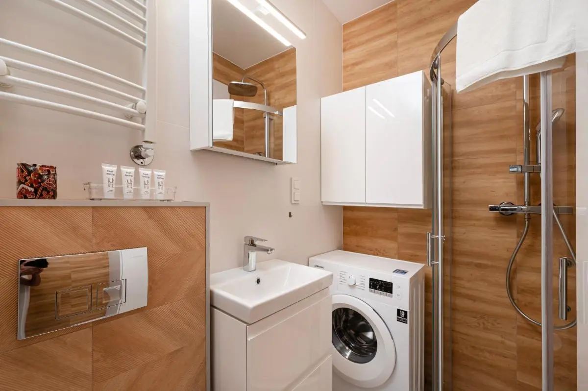 Image 3 of Łódź Fabryczna Harmony Studio by BookingHost