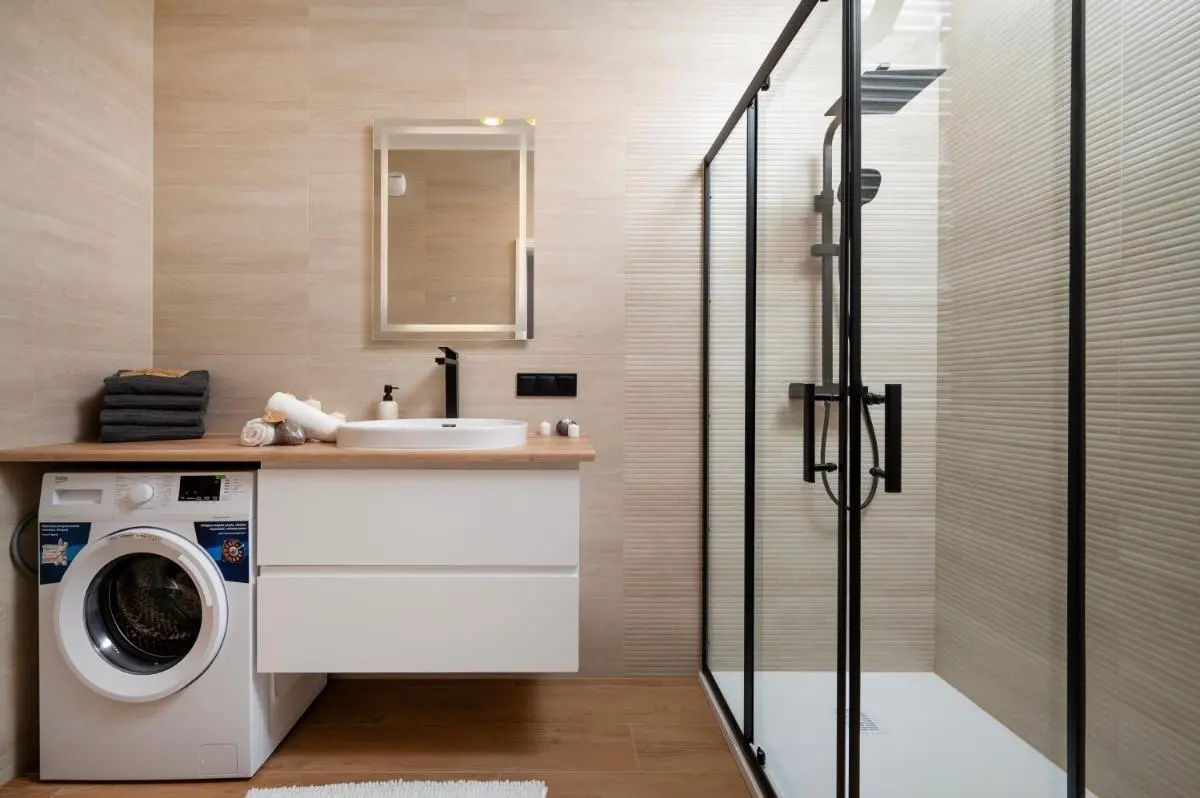 Image 2 of Łódź Pomorska Apt – 50m2 with Balcony – by Rentujemy