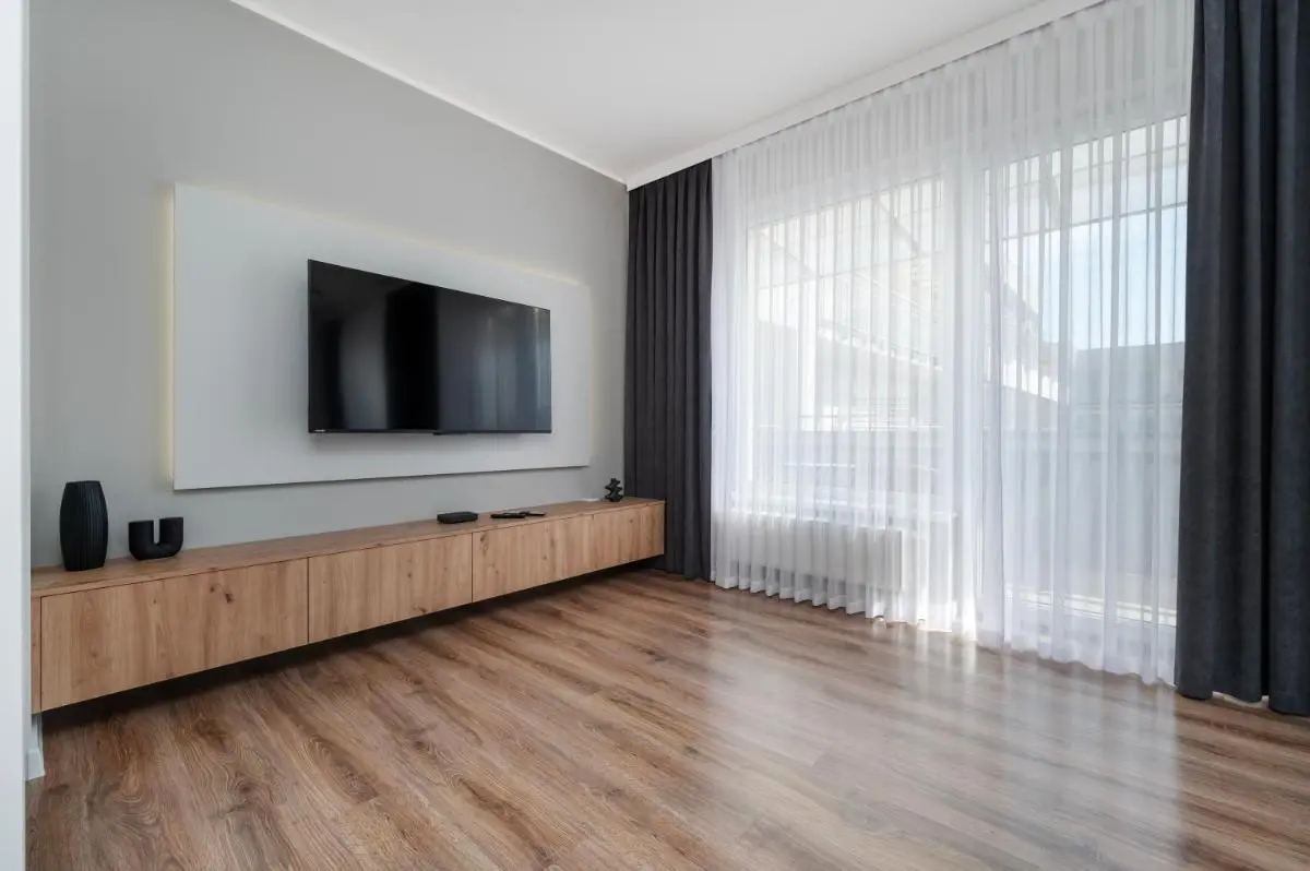 Image 4 of Łódź Rewolucji Apt – 52m2, Parking – by Rentujemy