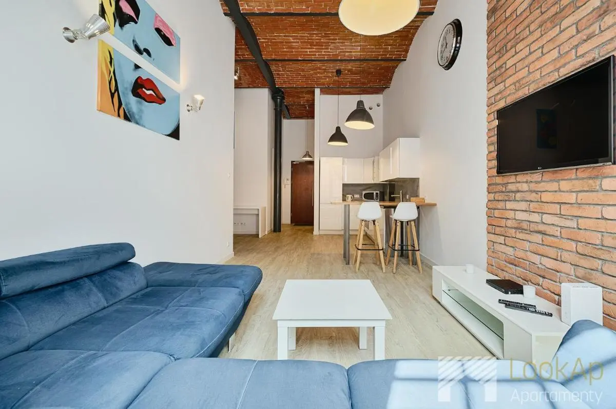 Image 4 of Loft Blue by LookAp Parking Gratis