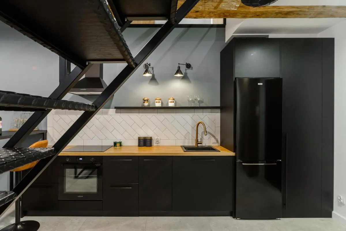 Image 5 of Lumina 2-level apartment with balcony