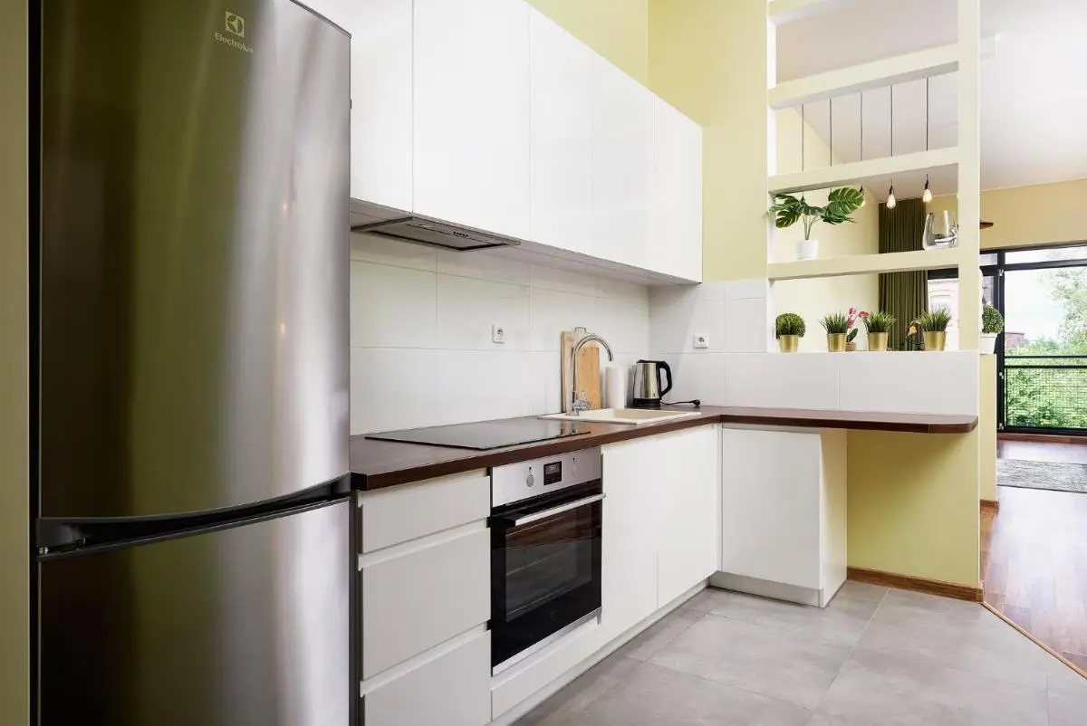 Image 6 of Lumina Loft Tymienieckiego with a view of the lake