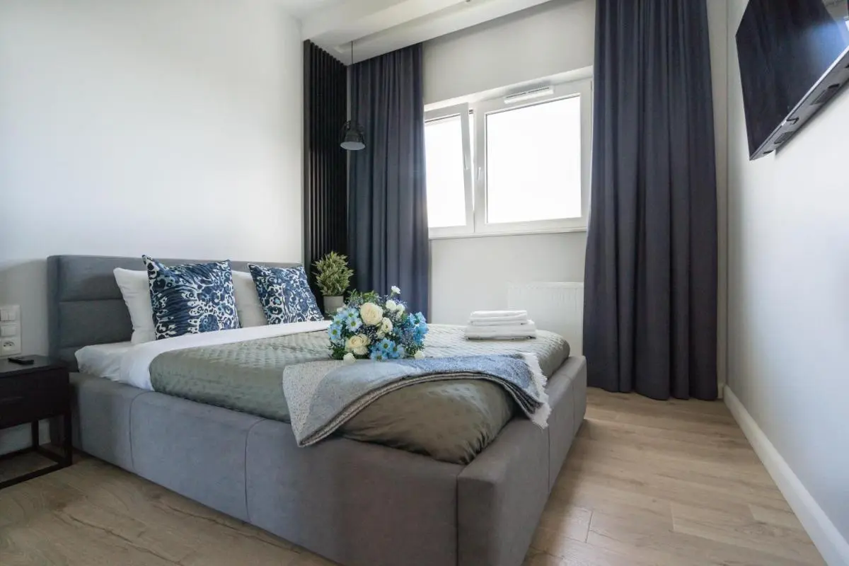 Image 2 of Lumina apart near Pasaż Łódzki