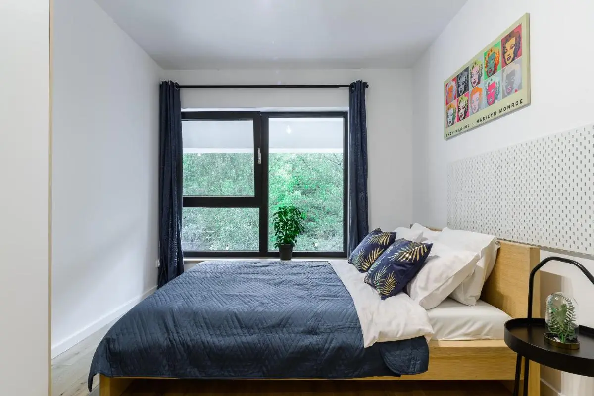 Image 5 of Lumina apartment with balcony overlooking the park