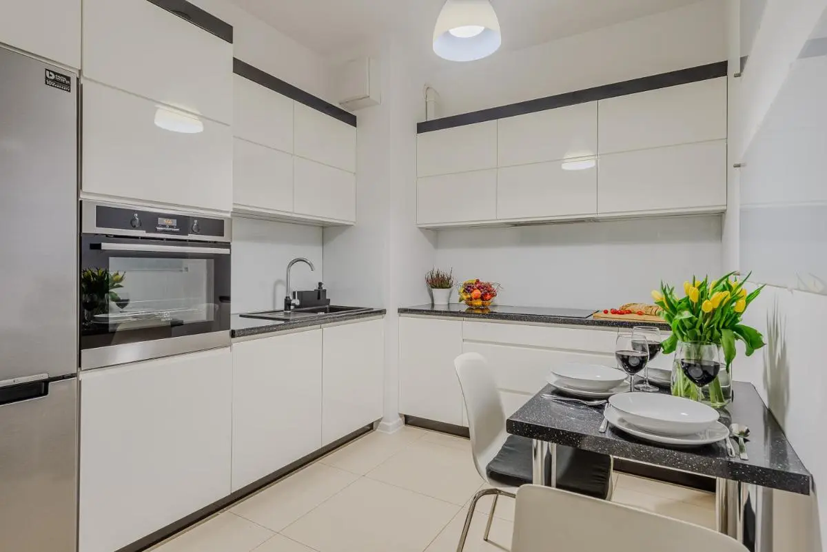 Image 6 of Lumina stylish apart with parking in City Center