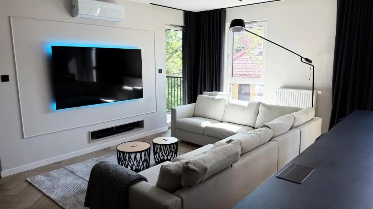 Image 2 of LupoApartments Premium Łazowskiego, Parking, Dostęp na Kod, 3 Sypialnie