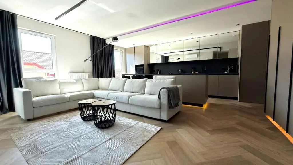 Image of LupoApartments Premium Łazowskiego, Parking, Dostęp na Kod, 3 Sypialnie