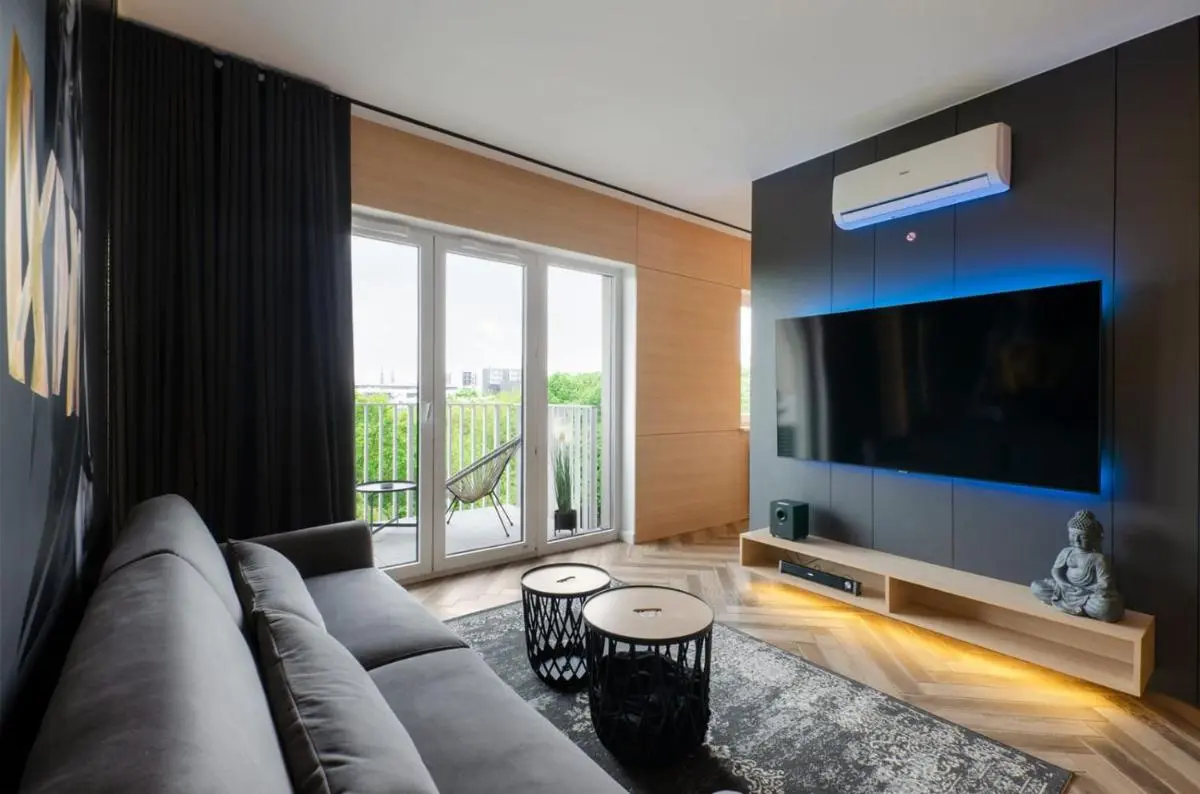 Image 4 of LupoApartments Premium z Klimatyzacją, Wanną w Sypialni Manufaktura Parking Dostęp na Kod