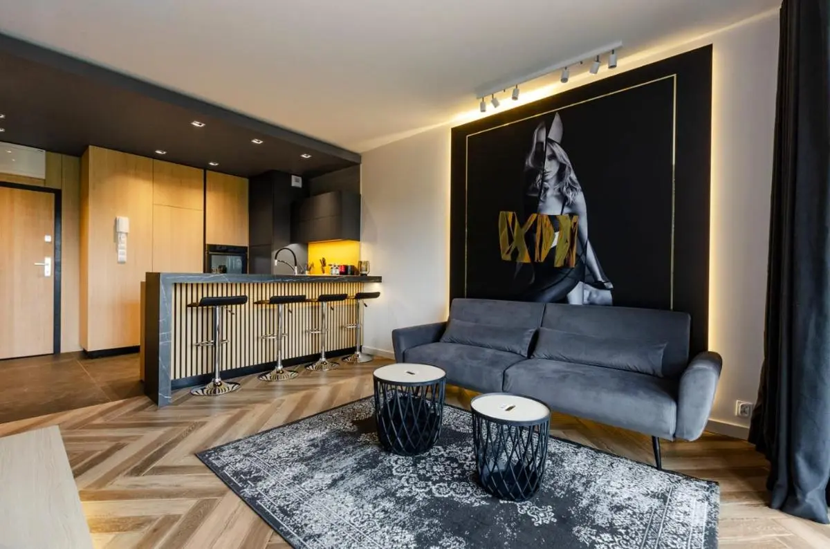 Image 3 of LupoApartments Premium z Klimatyzacją, Wanną w Sypialni Manufaktura Parking Dostęp na Kod