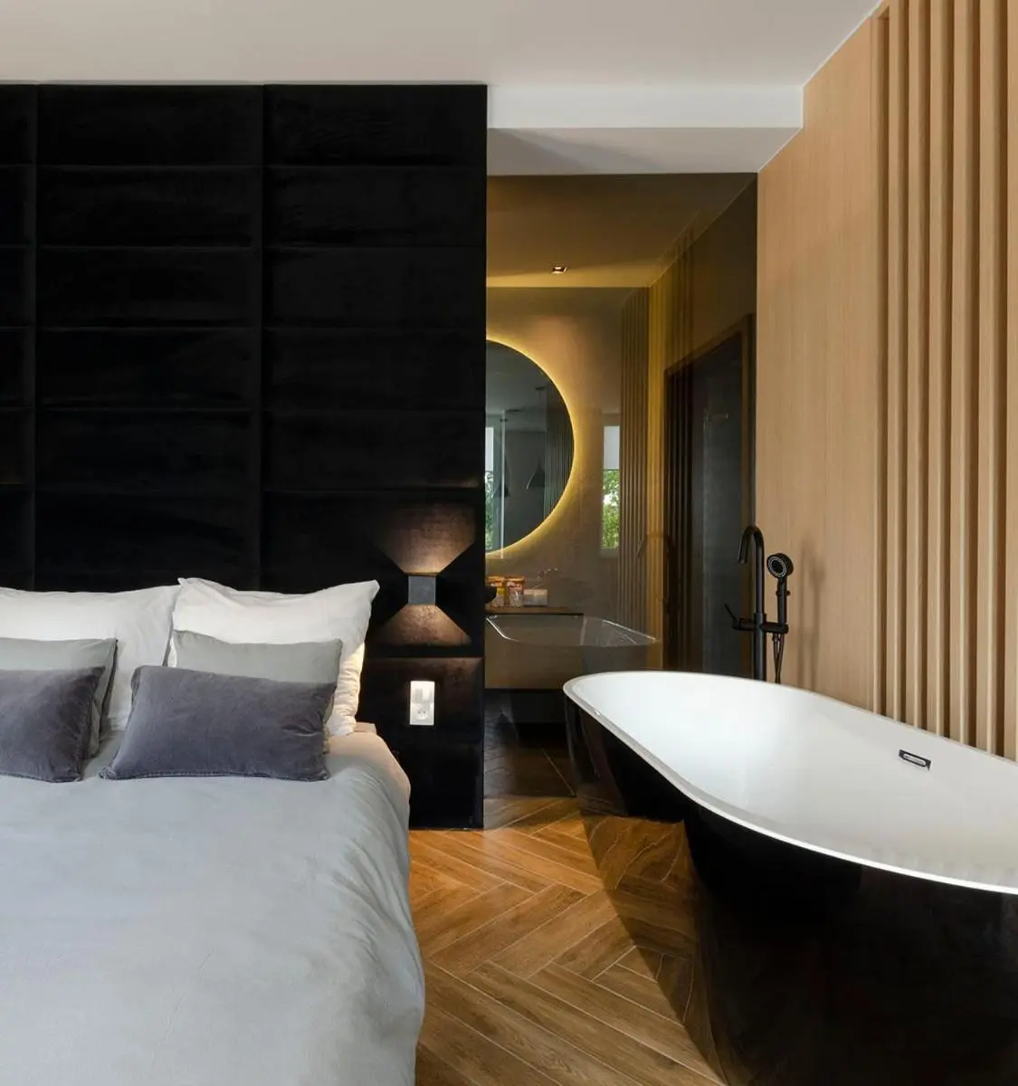 Image 3 of LupoApartments z Klimatyzacją do wyboru z Jacuzzi Pole Dance Parking Dostęp na Kod