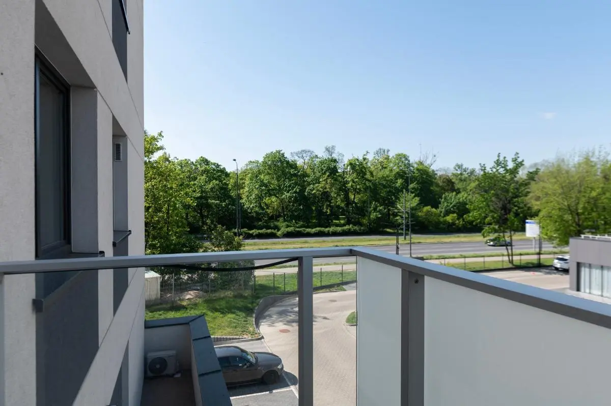 Image 5 of Luxury In City -9- Atlas Arena Free Parking