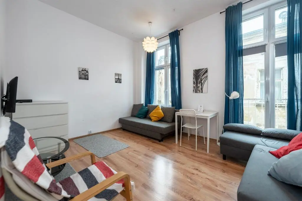 Image of Luxury Location-Bright&Parking