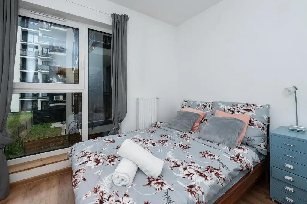 Image of Luxury in City -11-