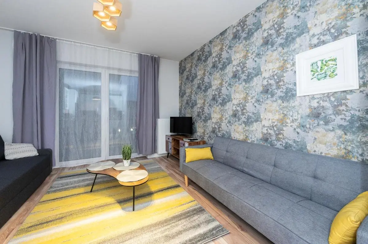 Image 4 of Luxury in City -12- Free Parking