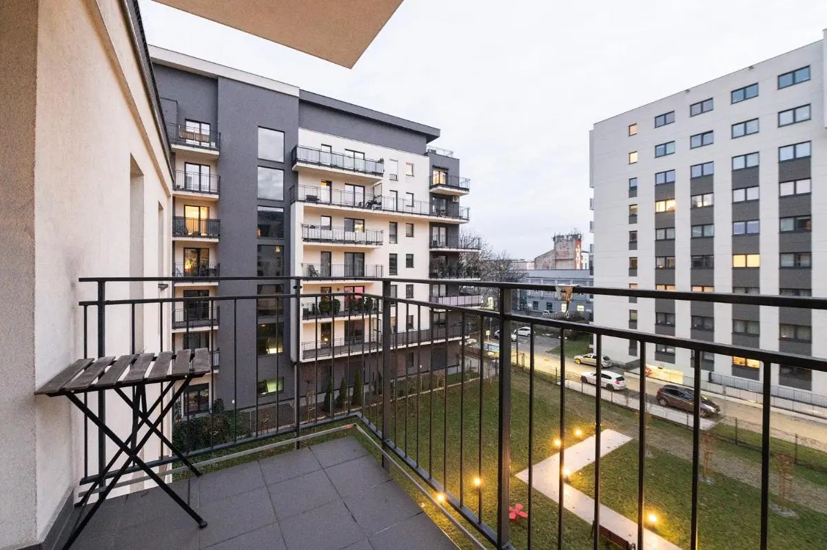 Image 5 of Luxury in City -12- Free Parking