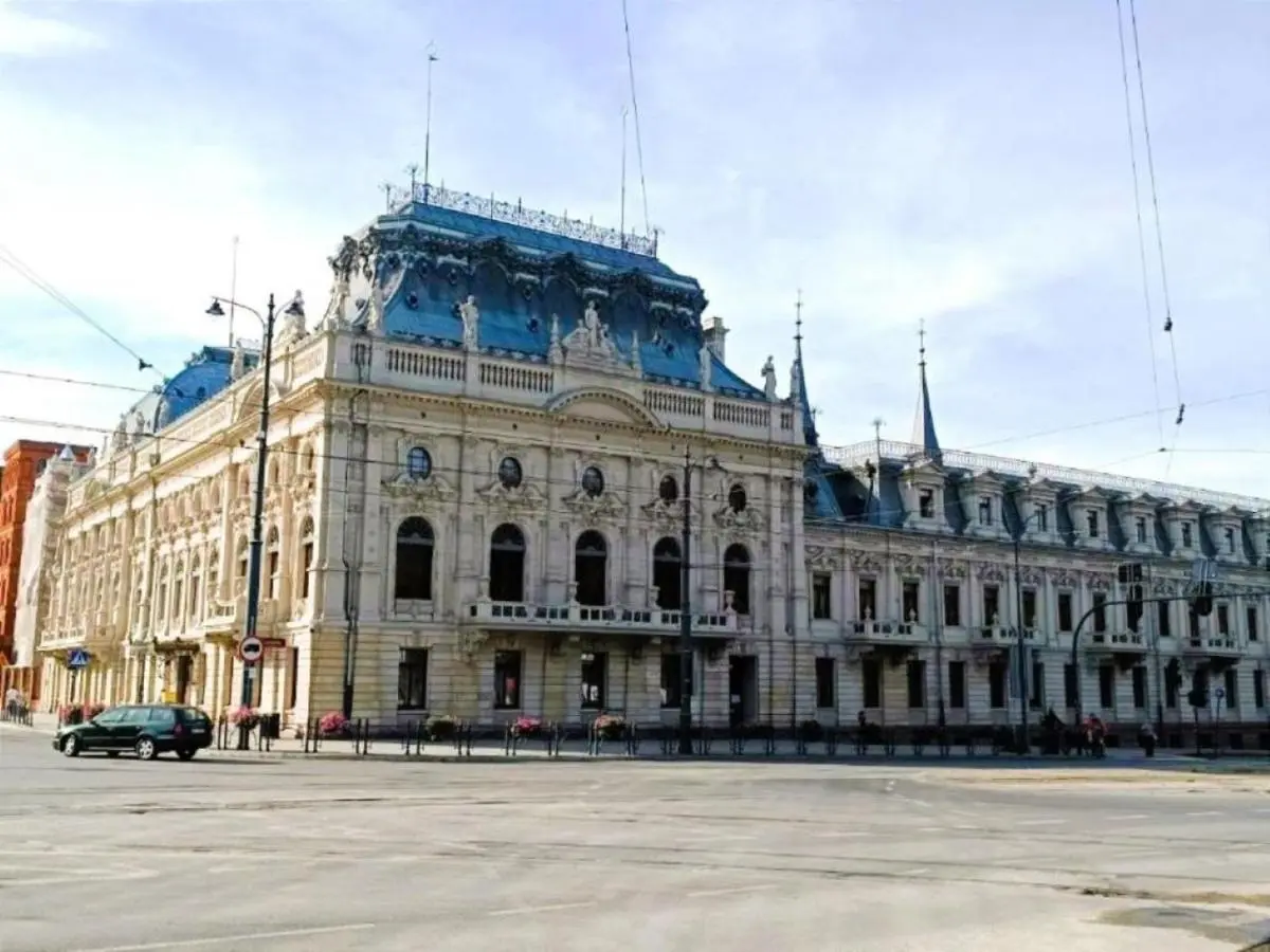 Image 2 of Manu Park Apartament z Garażem Centrum