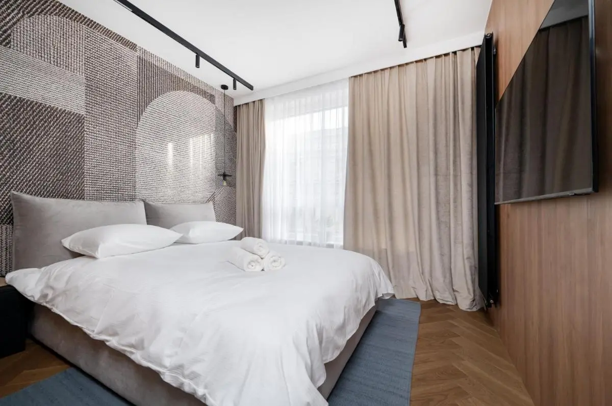 Image 1 of Manu Park Luxury Apartment