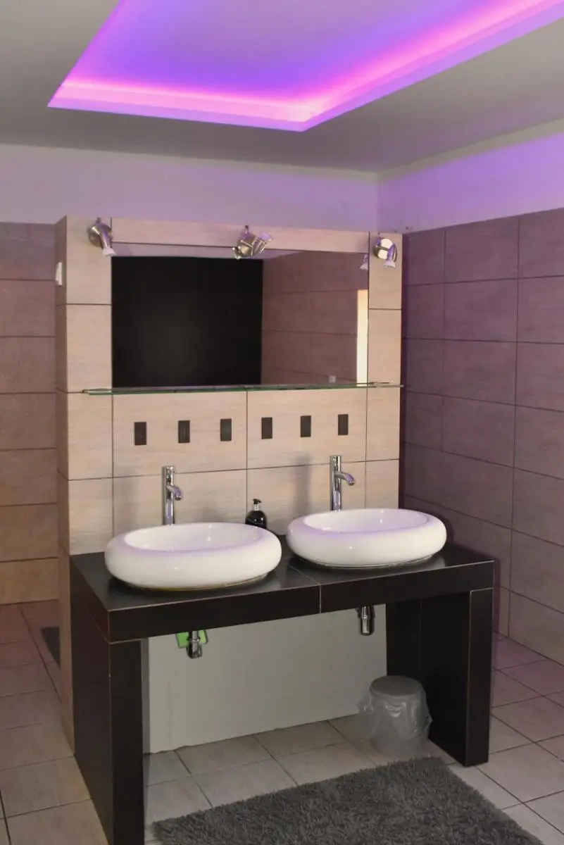 Image 3 of Manufaktura Bakery, Penthouse 200m, PRYWATNA KAMIENICA, PARKING STRZEŻONY