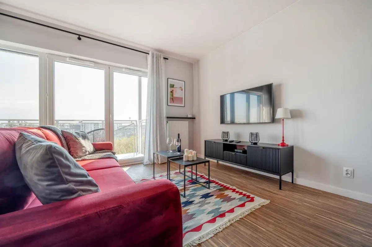 Image 4 of Manufaktura Business Suites – Parking, Balcony, Nature View – by Rentujemy