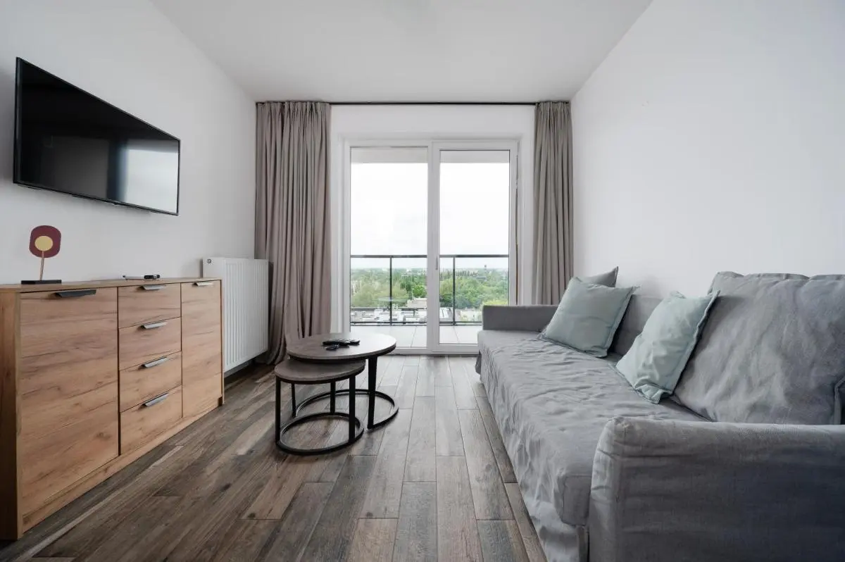 Image 4 of Manufaktura Comfort Apartment by BookingHost