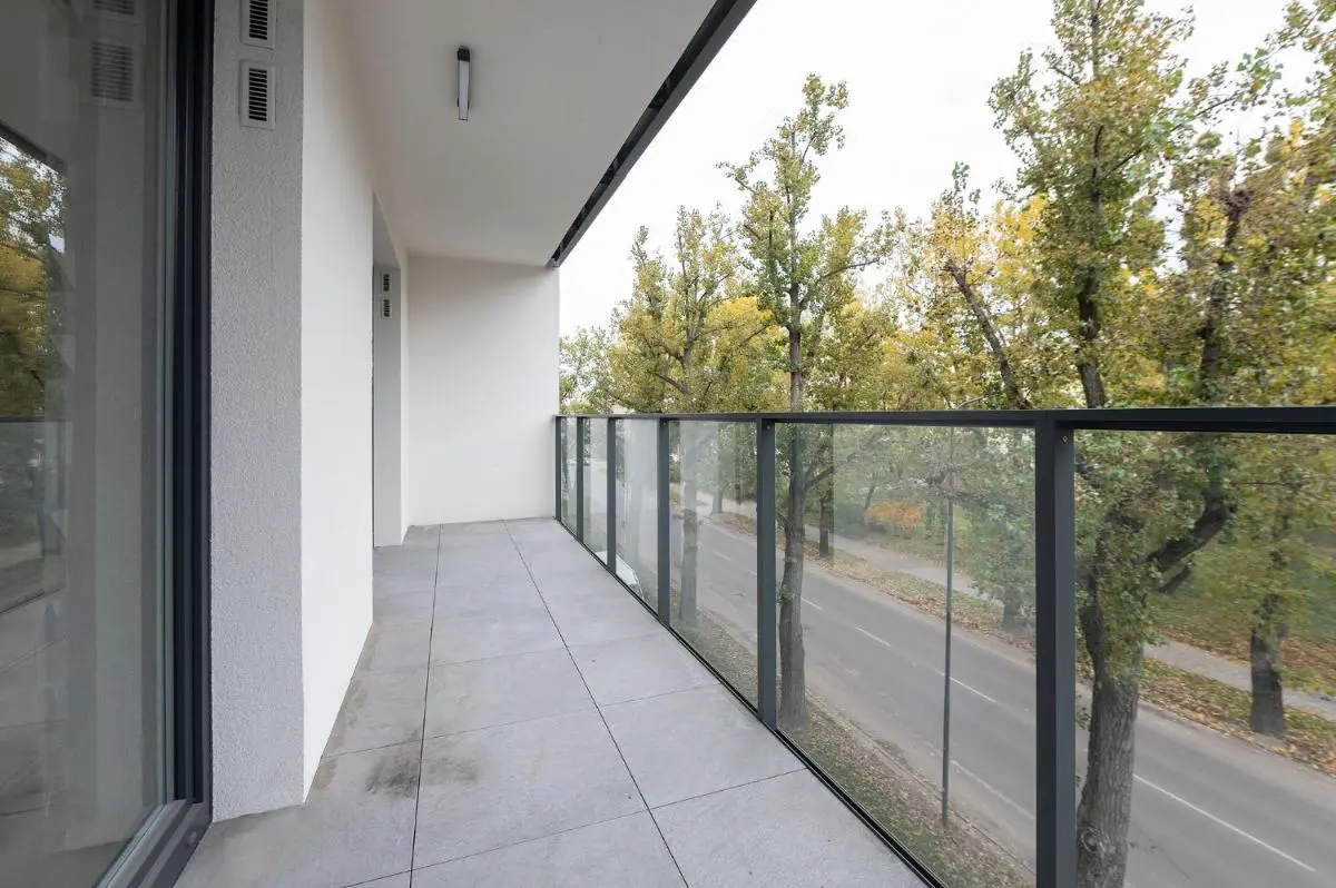 Image 5 of Manufaktura II & City Centre Free Parking