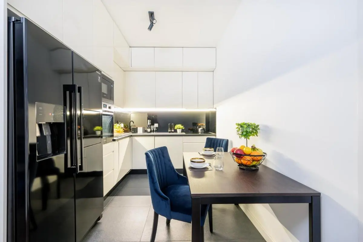 Image 1 of Manufaktura Residence – Apartamenty Industrial z Parkingiem i Dwoma Łazienkami