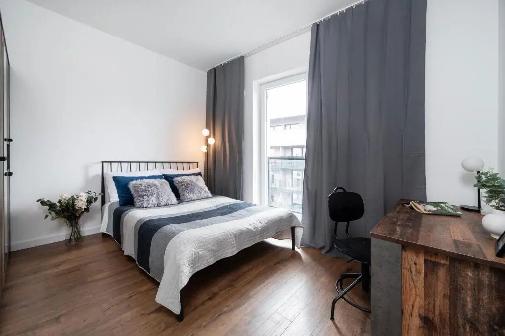 Image of Manufaktura Residence – Apartamenty Industrial z Parkingiem i Dwoma Łazienkami