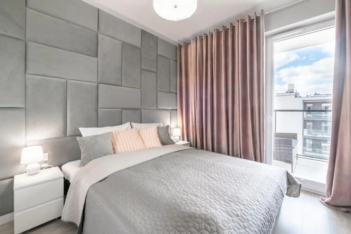 Image 1 of Manufaktura SKYLINE by PinPoint