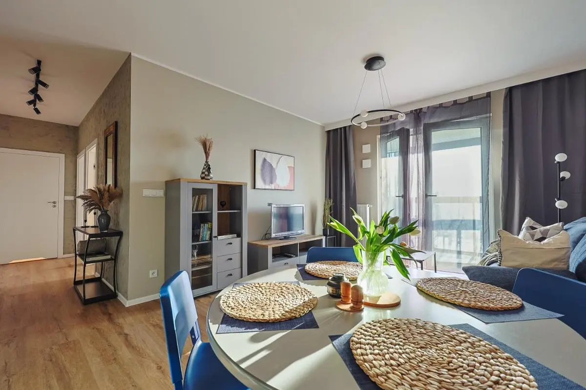 Image 2 of Meet and Greet, apartament przy hali koncertowej