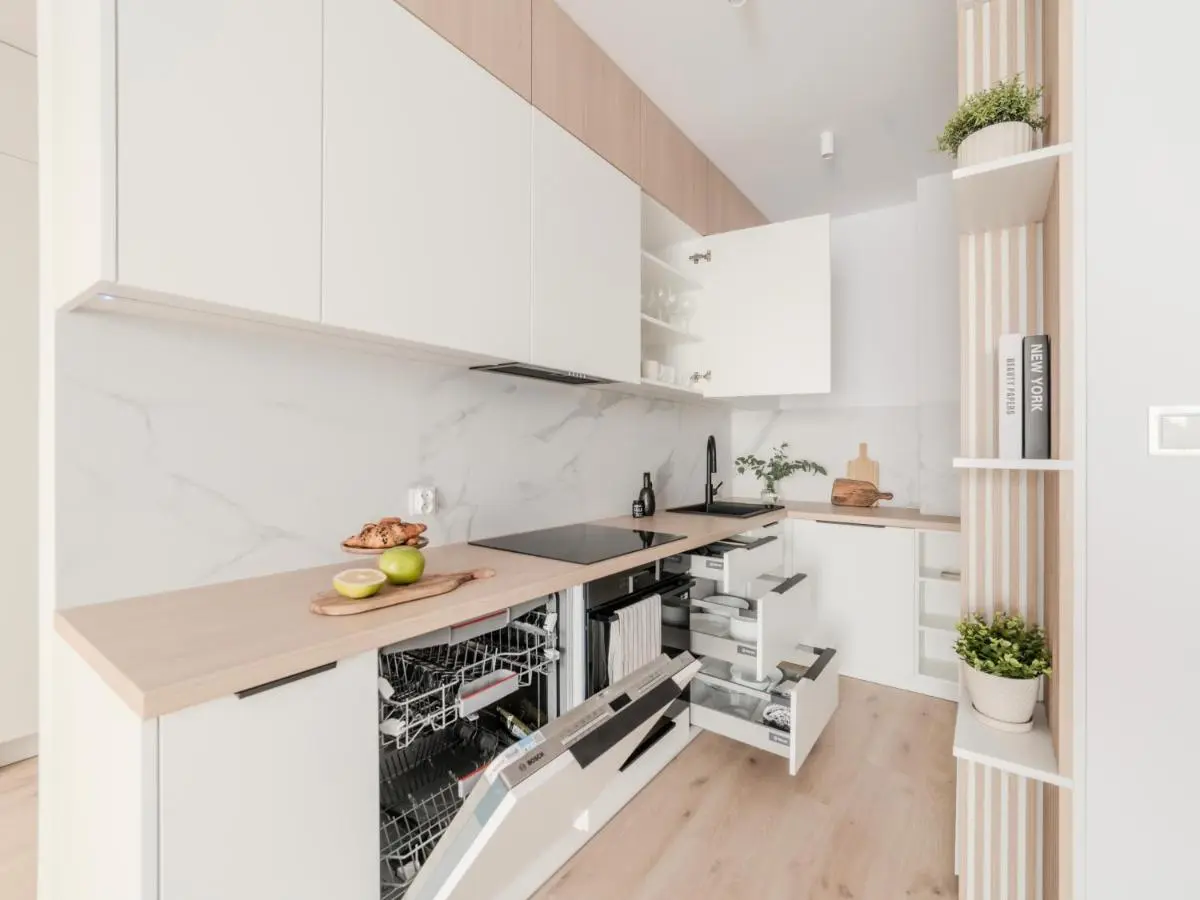 Image 1 of Metropolitan Haven Łódź by Aparo – Winda, Balkon, Łóżeczko Turystyczne, Atlas Arena, Wytwórnia, ZOO, Aquapark, Park, Dworzec PKP i PKS, Ekspres do Kawy