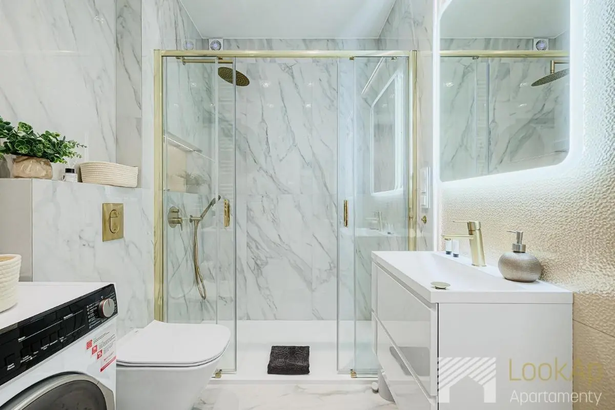 Image 2 of Mielczarskiego Premium by LookAp