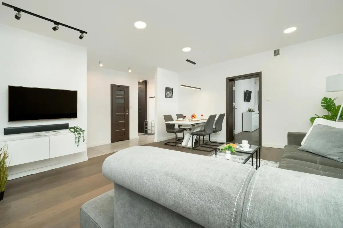 Image 6 of Modern Apartment with SmartTV & WiFi by Noclegi Renters