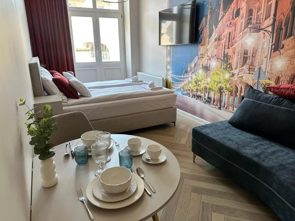 Image 1 of NOWE !!! Apartamenty OFF PIOTRKOWSKA w Roosevelta Residence, Klimatyzacja, Wejście na KOD, WiFi, FV