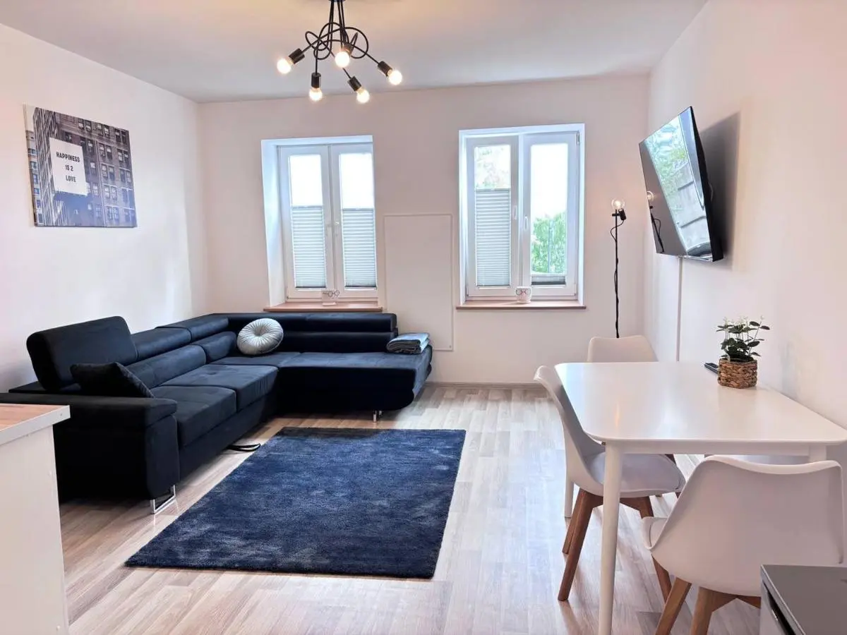 Image 2 of Nowoczesny Apartament III