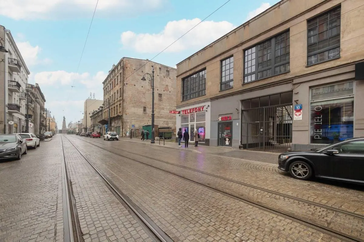 Image 4 of Nowomiejska Spacious Studio Near Plac Wolności in Łódź by Noclegi Renters