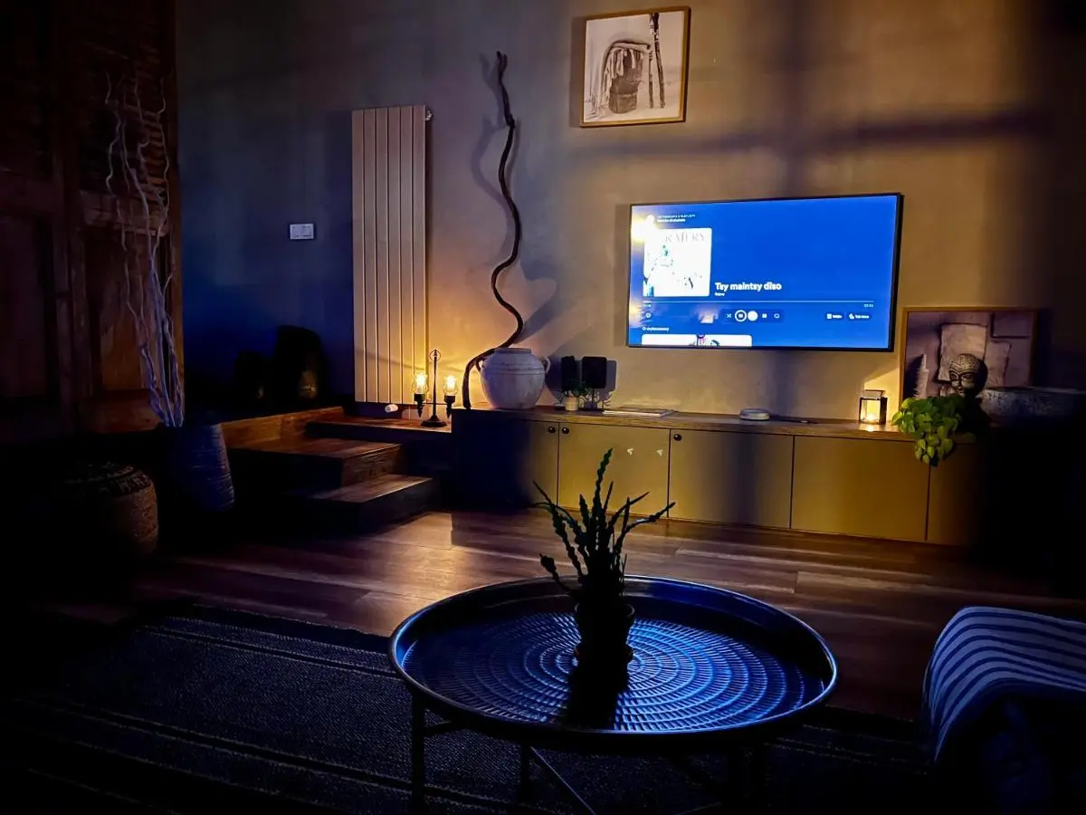 Image 4 of Orient Desert