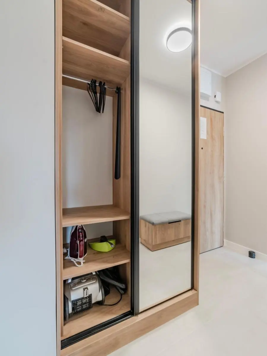 Image 3 of Peaceful Horizon Łódź by Aparo – Nowy Apartament, Winda, Łóżeczko Turystyczne, Balkon, 5 Piętro, Szpital CKD, Uniwersytet