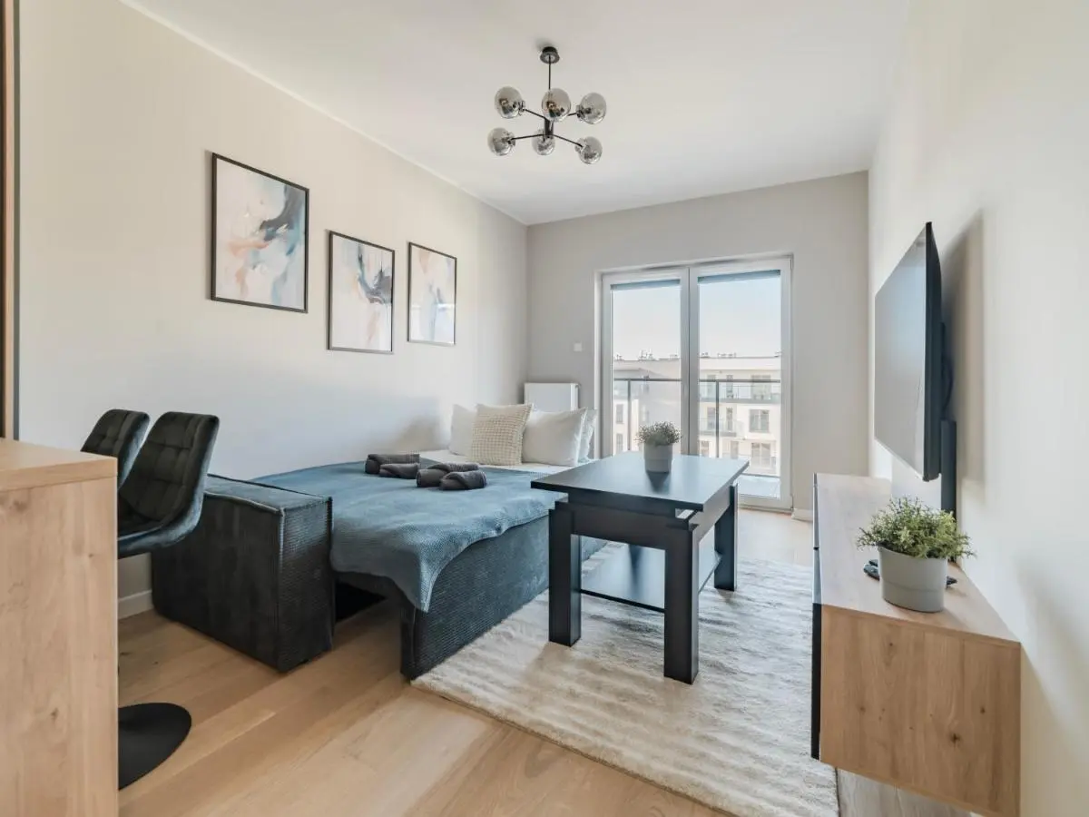 Image 4 of Peaceful Horizon Łódź by Aparo – Nowy Apartament, Winda, Łóżeczko Turystyczne, Balkon, 5 Piętro, Szpital CKD, Uniwersytet