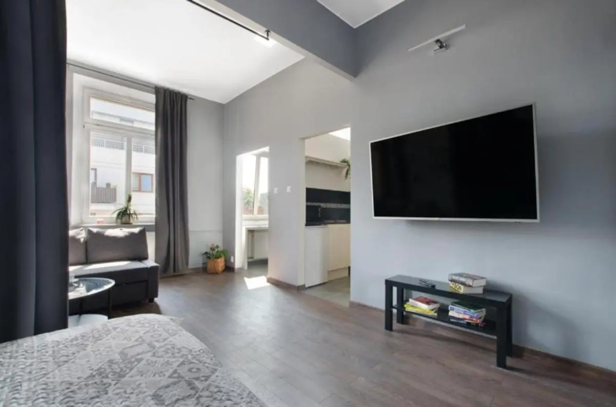 Image 2 of Piekarnia Apartamenty Manufaktura, parking, dostep na kod, klima, 1-3 pokoje, prywatna kamienica