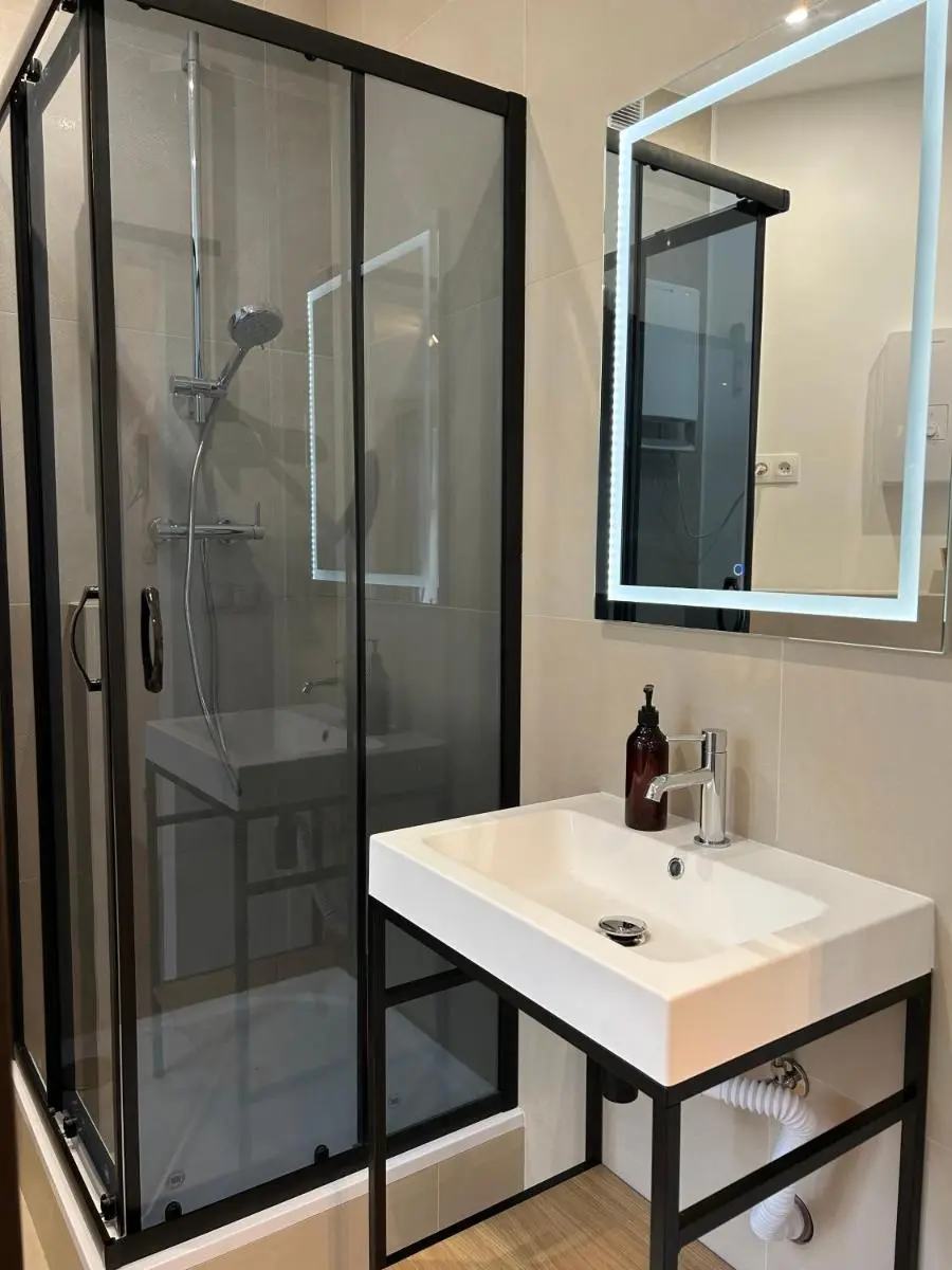 Image 5 of Piotrkowska 277 z bezpłatnym parkingiem