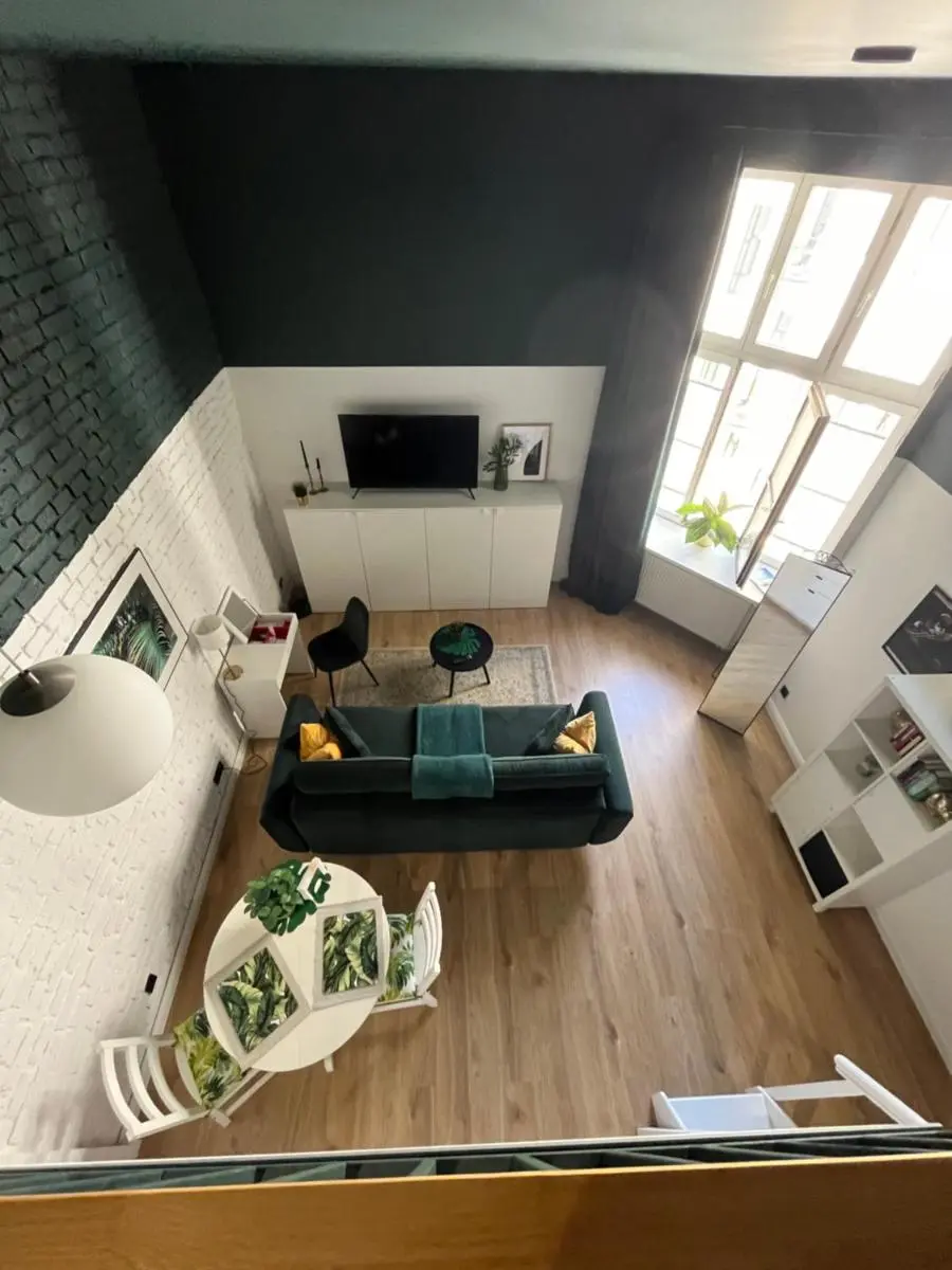 Image 1 of Piotrkowska 37 Green Leaf