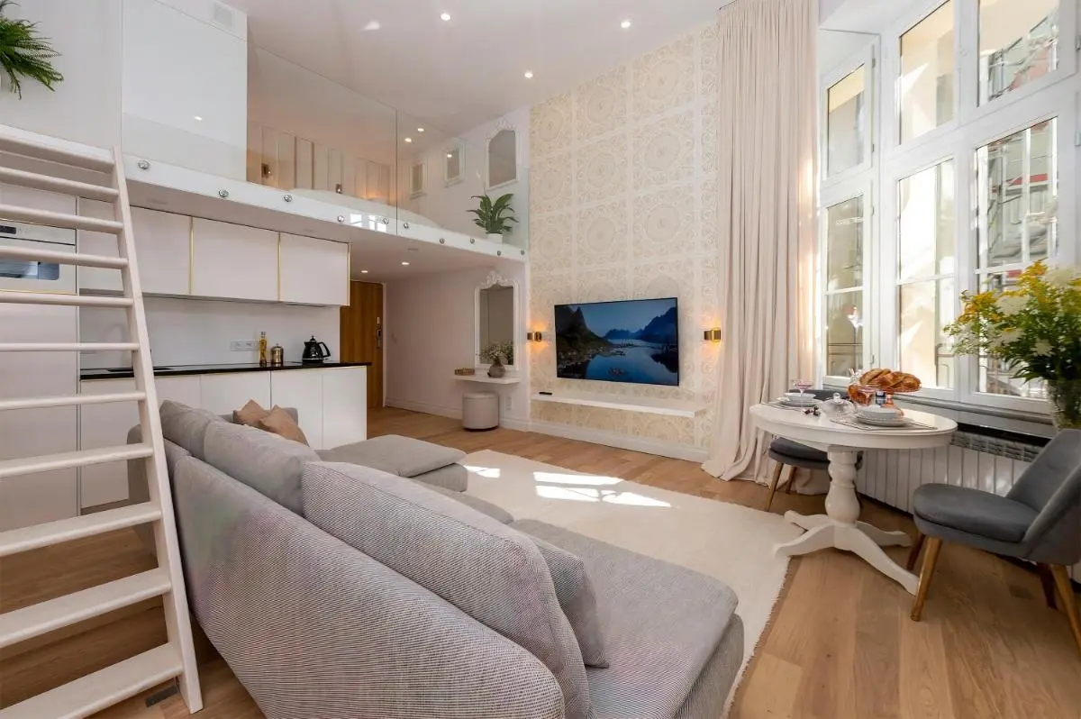 Image 3 of Piotrkowska 37 – Romantyczna Przystań dla Dwojga