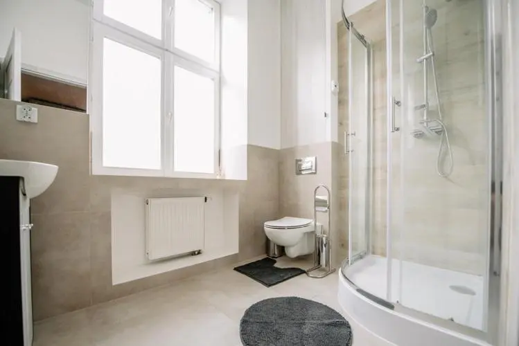 Image 2 of Piotrkowska Mainstreet & Secure