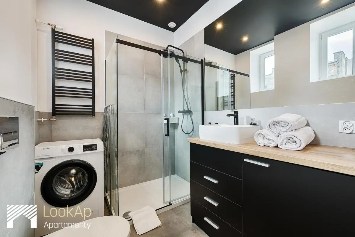 Image 6 of Piotrkowska Street I by LookAp