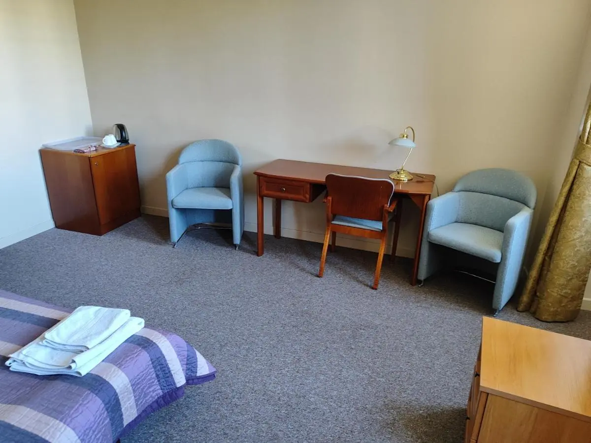 Image 5 of Pokój 303 dwuosobowy z prywatną łazienką – Piotrkowska 262-264