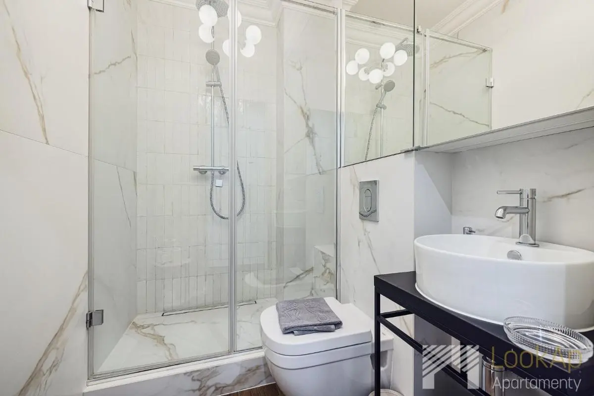 Image 2 of Polonia Residence Glamour by LookAp