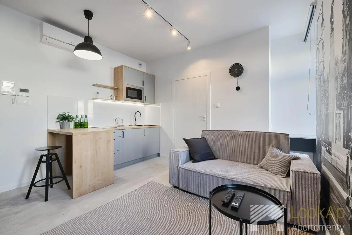 Image 2 of Polonia Residence II by LookAp Klimatyzacja