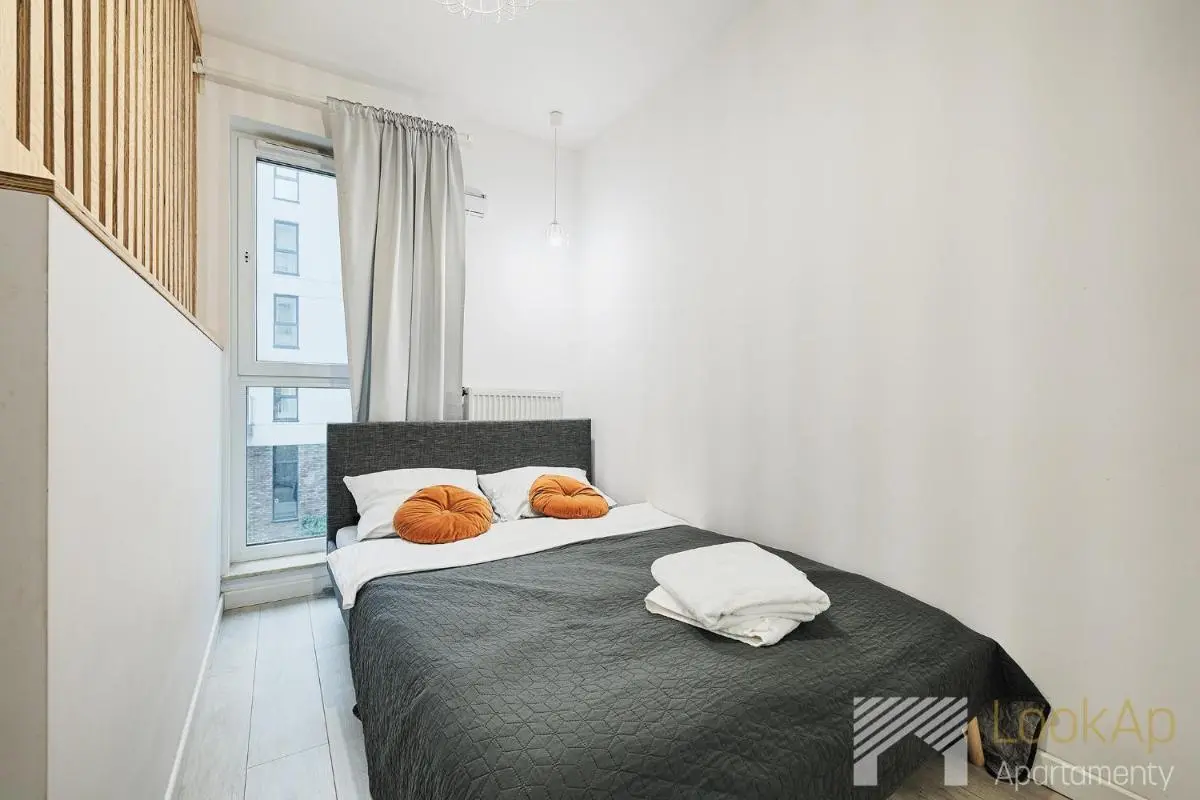 Image 6 of Primo I by LookAp